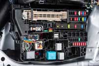 Highway Auto Electrics Berserker Rockhampton best and cheapest for car wiring and car electronics.