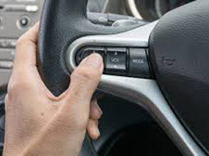 car cruise control button
