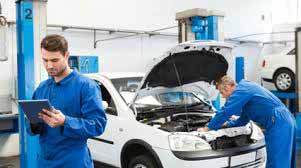 Rockhampton mechanics doing a car service